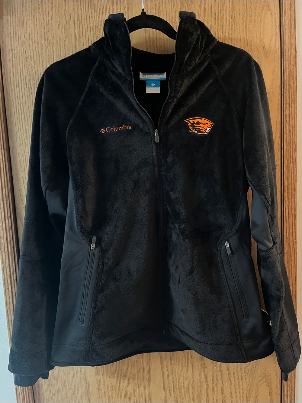 L Oregon State University Columbia Women's Black Fleece Zip-up jacket OSU